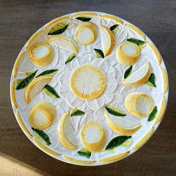 1970s Sculptural Majolica Lemon Hand Painted Cakestand Paltter made in Portugal - Picture 1 of 10